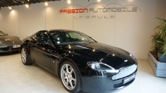 Photo Aston Martin V8 Vantage
