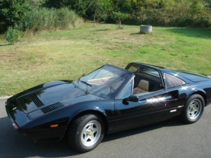 Photo Ferrari 308 GTS QV 1983