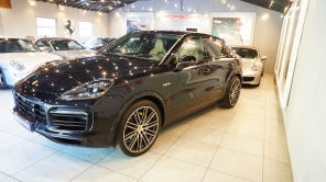 Porsche Cayenne Coup E-Hybrid 462ch