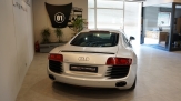 Audi R8 V8-4.2L - photo 3